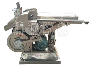 點(diǎn)擊查看詳細(xì)信息<br>標(biāo)題：往復(fù)式切藥機(jī) 閱讀次數(shù)：6559