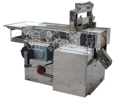 點(diǎn)擊查看詳細(xì)信息<br>標(biāo)題：直線往復(fù)式切藥機(jī) 閱讀次數(shù)：6270